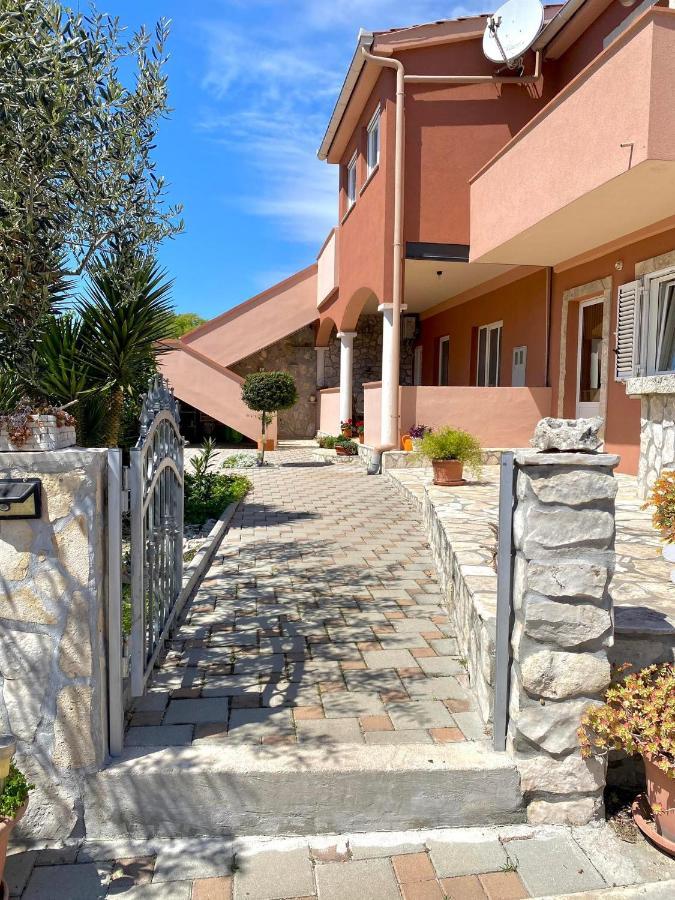 Apartman Ritta Biograd Na Moru Exteriér fotografie